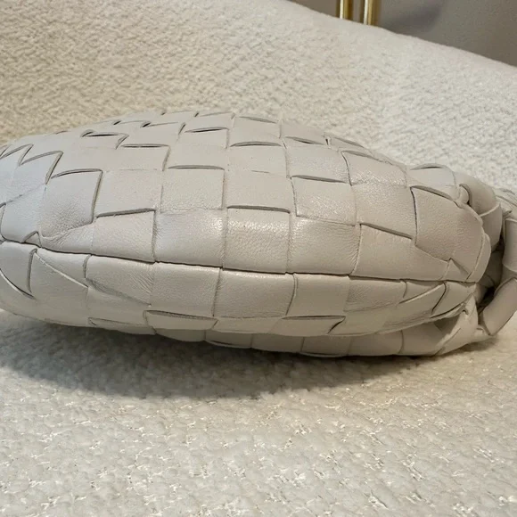 Bottega Veneta Chalk White Woven Bag - Picture 7 of 14